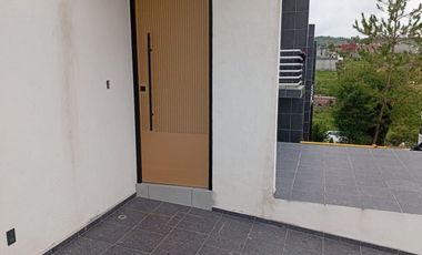 CASA DE UN NIVEL MUY CERCA DE ALTOZANO