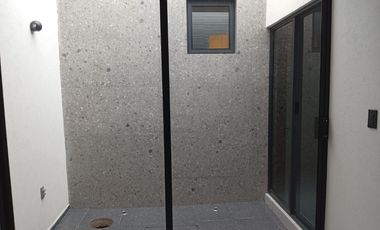 CASA DE UN NIVEL MUY CERCA DE ALTOZANO