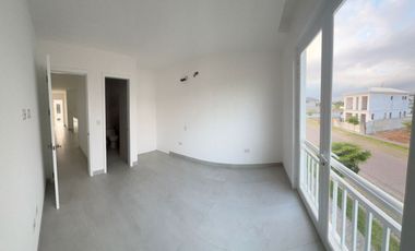 Venta de linda casa dos plantas en Urbanización Aires Norte