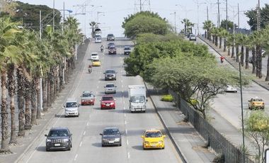 Terreno en Av. Francisco de Orellana (Vergeles) esta listo para la compra ✅