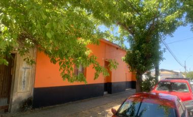 ARRIENDA/ VENDE CASA PARA USO COMERCIAL