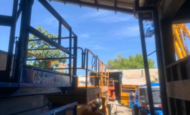 ARRIENDA/ VENDE CASA PARA USO COMERCIAL