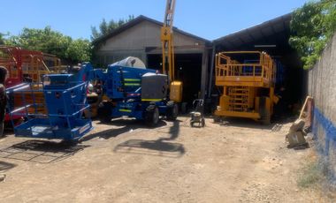 ARRIENDA/ VENDE CASA PARA USO COMERCIAL