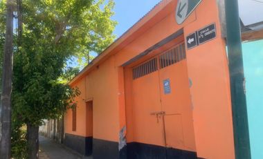 ARRIENDA/ VENDE CASA PARA USO COMERCIAL