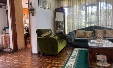 Casa de venta  de 2 plantas en la mitad del Mundo, Quito , Ecuador.