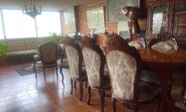 Casa de venta  de 2 plantas en la mitad del Mundo, Quito , Ecuador.