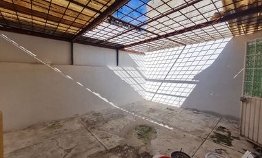 Casa de 2 Recamaras en excelente ubicación