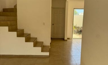Casa en renta de 3 recámaras en Residencial Real del sol, en Playa del carmen