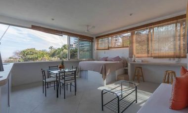 Edificio en venta de 8 departamentos con vista al mar en Puerto Vallarta en Col. 5 de Diciembre.