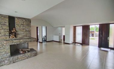 Casa Campestre en arriendo en Cerritos