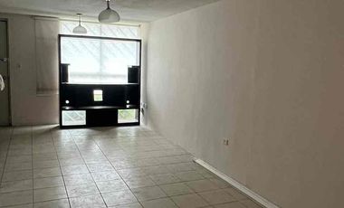 Casa en renta, excelente ubicación a 10 min de planta Volkswagen