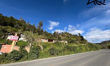 Propiedad en venta en Loja sector El Capuli