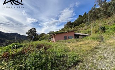 Propiedad en venta en Loja sector El Capuli