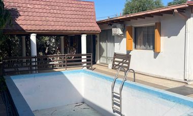 VENTA  AMPLIA CASA LOS ANDES - POBLACION FERROVIARIA