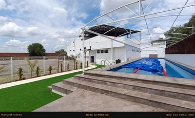 CENTRO DEPORTIVO EN EXCELENTE ZONA DE SAN JUAN DEL RIO QRO.