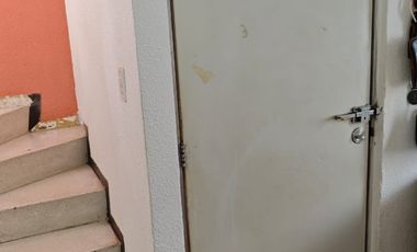 EXCELENTE CASA SOBRE CALLE HUEHUETOCA