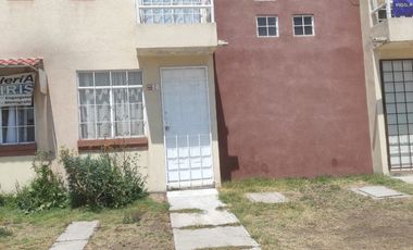 EXCELENTE CASA SOBRE CALLE HUEHUETOCA