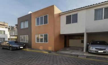 CASA EN VENTA EN LOMAS ESTRELLA IZTAPALAPA