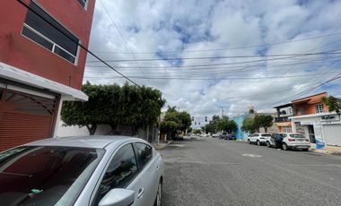 VENTA EDIFICIO DE 3 NIVELES CON AREA PARA OFICINAS Y LOCAL COMERCIAL