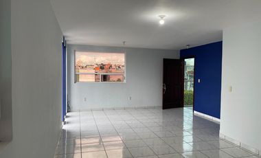 VENTA EDIFICIO DE 3 NIVELES CON AREA PARA OFICINAS Y LOCAL COMERCIAL