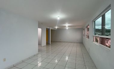 VENTA EDIFICIO DE 3 NIVELES CON AREA PARA OFICINAS Y LOCAL COMERCIAL