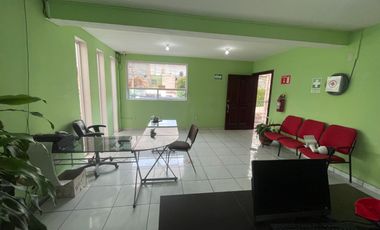 VENTA EDIFICIO DE 3 NIVELES CON AREA PARA OFICINAS Y LOCAL COMERCIAL