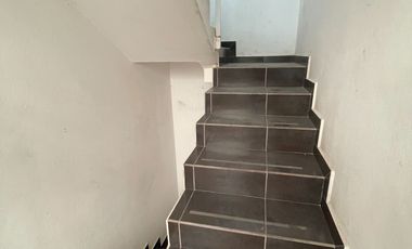 VENTA EDIFICIO DE 3 NIVELES CON AREA PARA OFICINAS Y LOCAL COMERCIAL