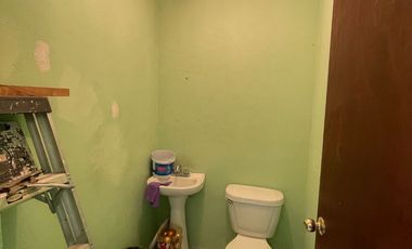 VENTA EDIFICIO DE 3 NIVELES CON AREA PARA OFICINAS Y LOCAL COMERCIAL