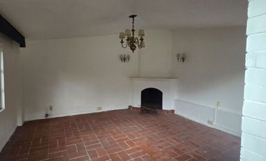 Casa en venta, en Lomas Hipódromo, Naucalpan de Juárez, Edo. de México
