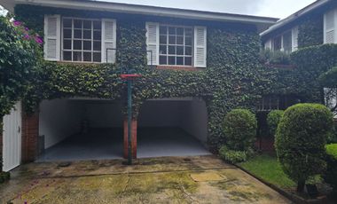 Casa en venta, en Lomas Hipódromo, Naucalpan de Juárez, Edo. de México