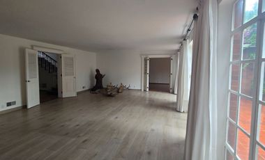 Casa en venta, en Lomas Hipódromo, Naucalpan de Juárez, Edo. de México