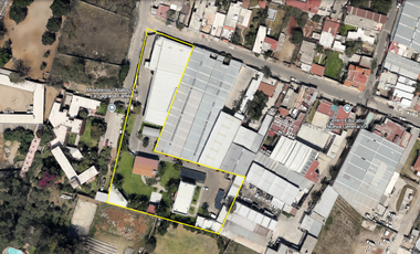 Corporativo con Bodega y Oficinas - Oportunidad para empresas o Desarrolladores!