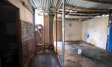 VENDO CASA – TERRENO VILLA EL SALVADOR / 140 M2 /  SC 3 GP 10  / USD 89,000 DOLARES / CERCA A AV. MARIATEGUI Y AV. CENTRAL.