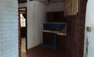 VENTA CASA CALLE LOS ZAFIROS URB. MIRAFLORES CASTILLA PIURA