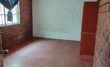 VENTA CASA CALLE LOS ZAFIROS URB. MIRAFLORES CASTILLA PIURA