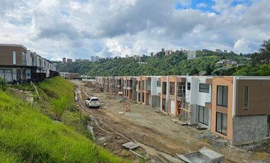 VENDO AMPLIA Y PRECIOSA CASA EN EL SECTOR DE LA FLORIDA DE 135m2, RETIRO FLORIDA