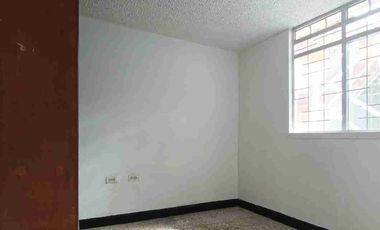 Vendo apartamento segundo piso, bifamiliar Provenza