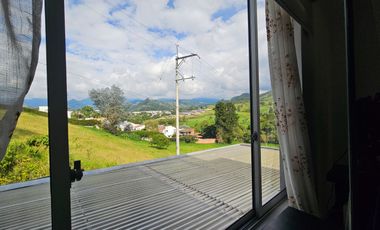 PRECIOSA Y AMPLÍSIMA CASA CAMPESTRE DE 340 M2 EN LOTE DE 480M2 EN EL SECTOR DE LA FLORIDA