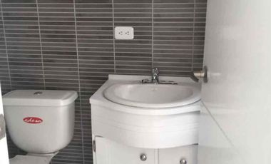 Vendo departamento 3 habitaciones, PB, Uraba 1, intercambiador de Carcelen