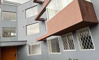 Vendo departamento 3 habitaciones, PB, Uraba 1, intercambiador de Carcelen