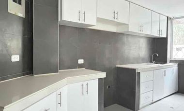 Vendo departamento 3 habitaciones, PB, Uraba 1, intercambiador de Carcelen