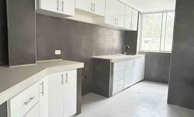 Vendo departamento 3 habitaciones, PB, Uraba 1, intercambiador de Carcelen