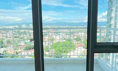 3-BR Brandnew Condo at Patio Suites For Sale