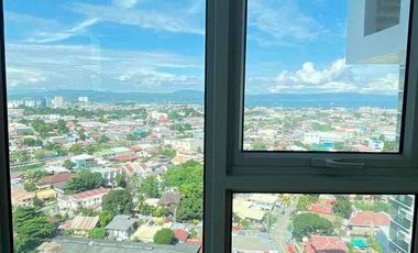 3-BR Brandnew Condo at Patio Suites For Sale