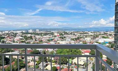 3-BR Brandnew Condo at Patio Suites For Sale