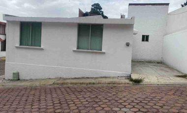 Casa en Renta, Fracc Privado, Jardines de San Gabriel, Tlax. vigilancia las 24 horas, excelente ubicación.