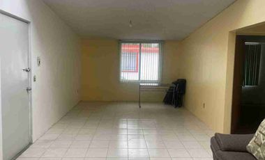 Casa en Renta, Fracc Privado, Jardines de San Gabriel, Tlax. vigilancia las 24 horas, excelente ubicación.