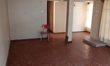 SE ARRIENDA CASA EN CENTRO DE LOS ÁNGELES