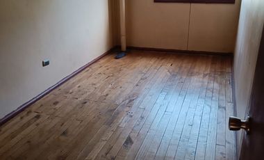 SE ARRIENDA CASA EN CENTRO DE LOS ÁNGELES