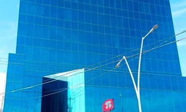 renta oficina edificio de cristal torre 1370, Blvd. Díaz Ordaz , Irapuato, Gto.